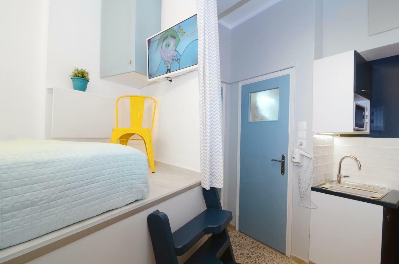 Urban Art Experience With Acropolis View Apartamento Atenas Exterior foto